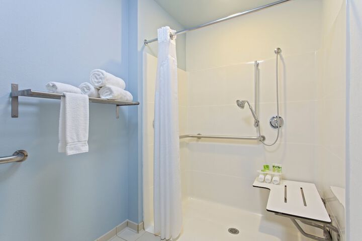 Room 12 of 31