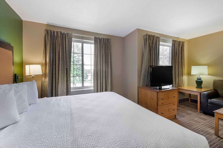 Extended Stay America Suites Cleveland Airport North Olmsted
