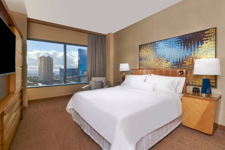 Room 40 of 67
