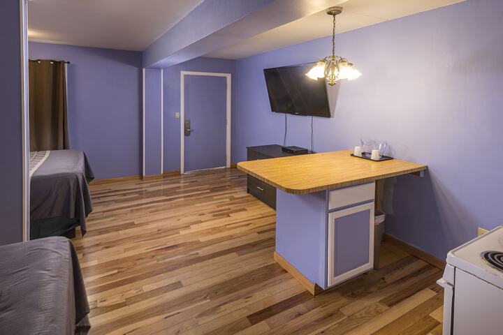 Room 53 of 67