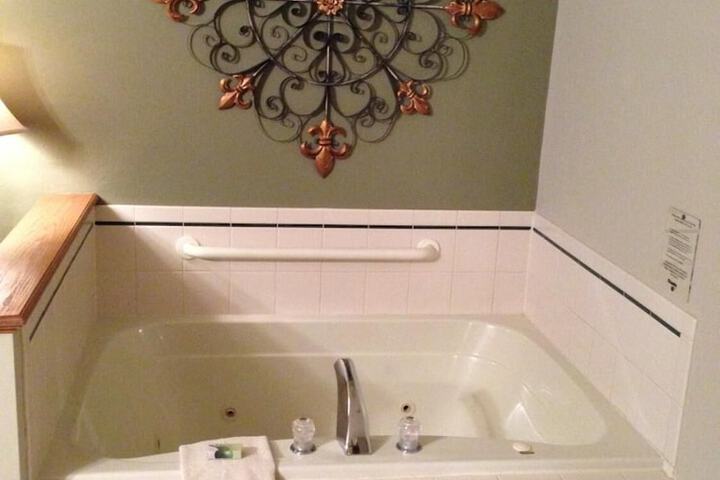 Room 20 of 26