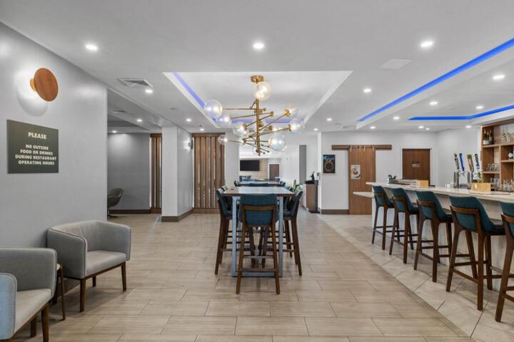 Even Manchester Airport by IHG