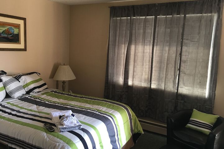 Room 122 of 177