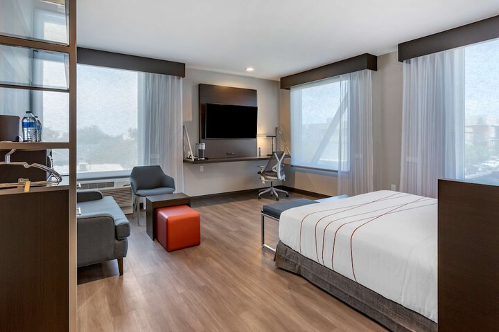 Room 17 of 45