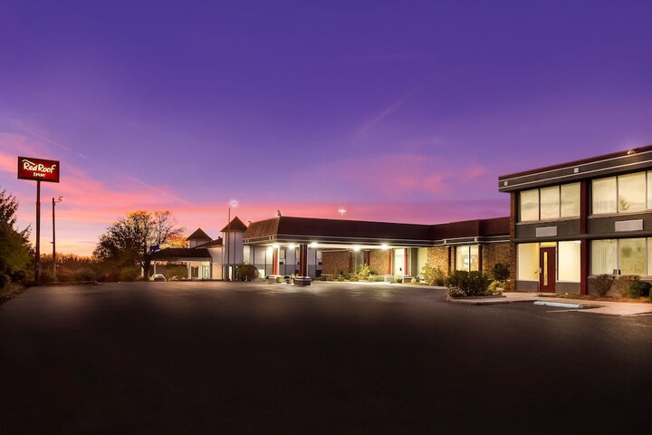 Hotel 6 of 34