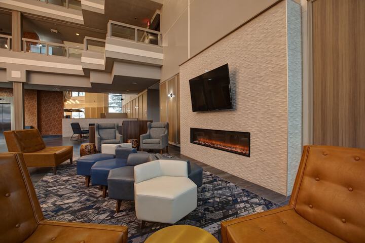Hotel Interior 13 of 79