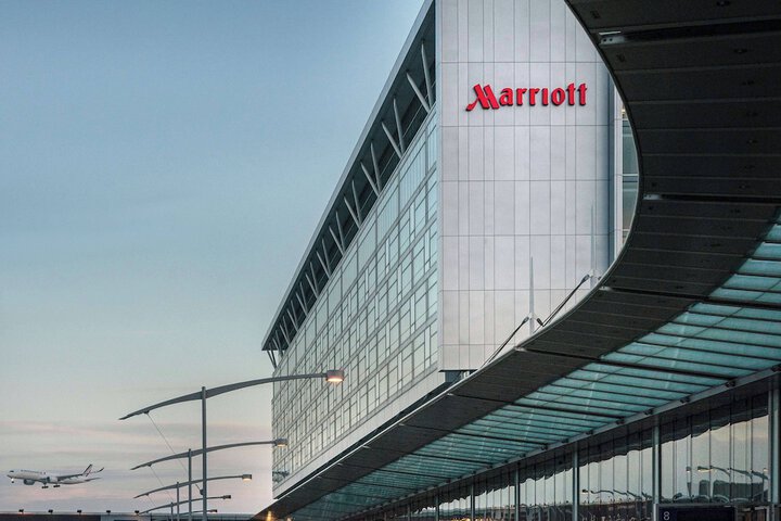 Montreal Airport Marriott In-Terminal Hotel