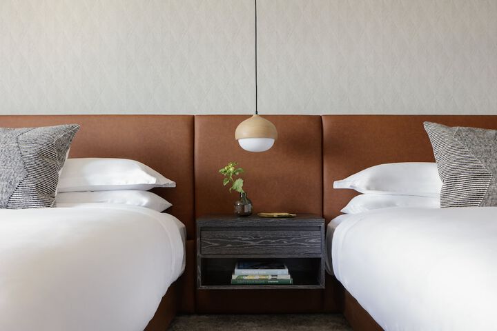 Kimpton Armory Hotel Bozeman by IHG