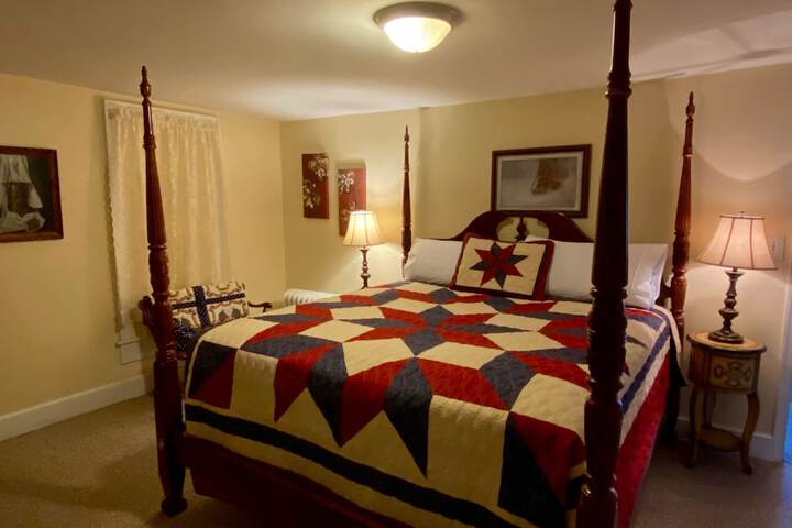 Inn at Lincoln Square