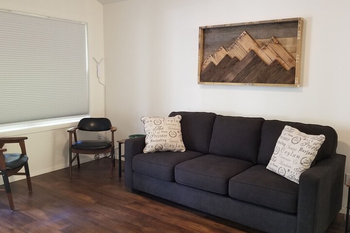 Room 202 of 235