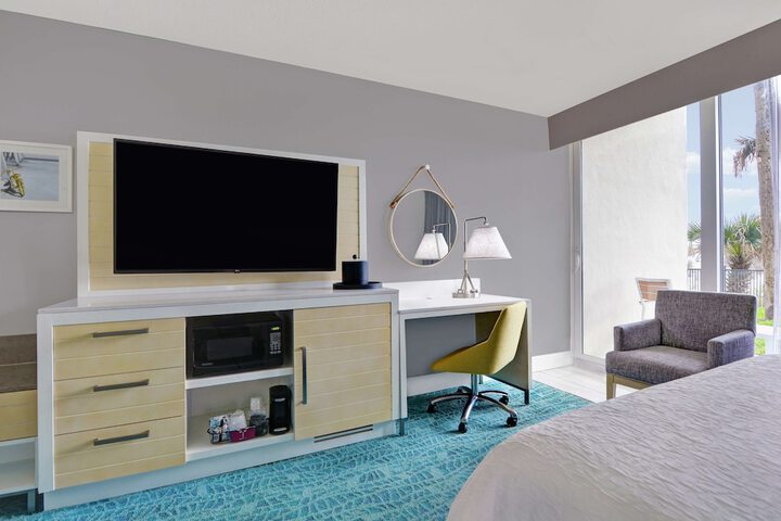 Room 44 of 84