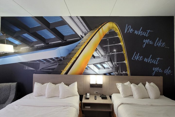 Room 12 of 40