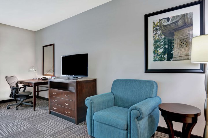 Hilton Garden Inn Fayettevile
