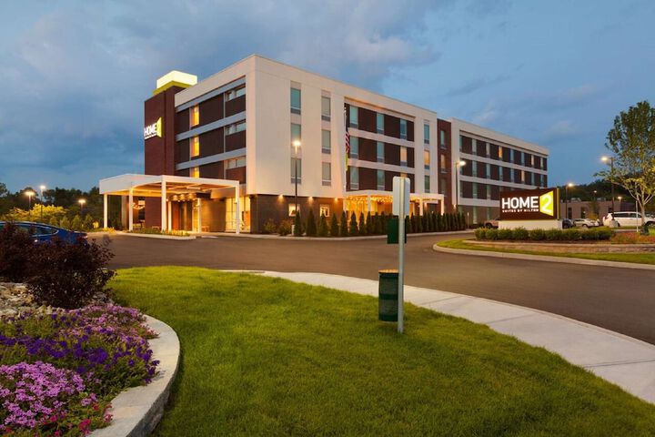 Hotel 3 of 59