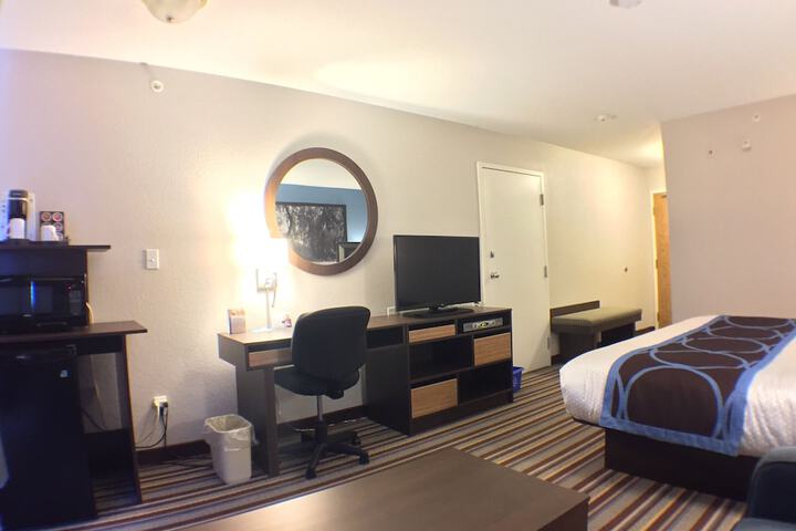 Super 8 by Wyndham Fort Frances