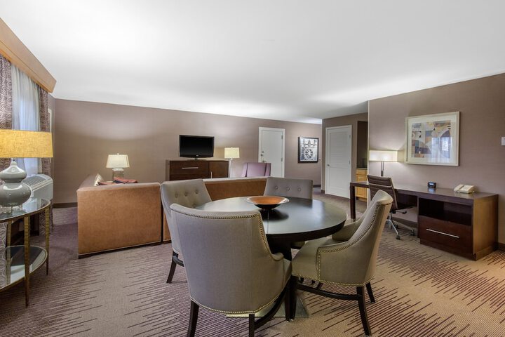 Room 21 of 57