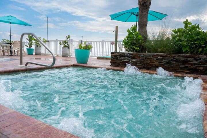 Pool 21 of 85