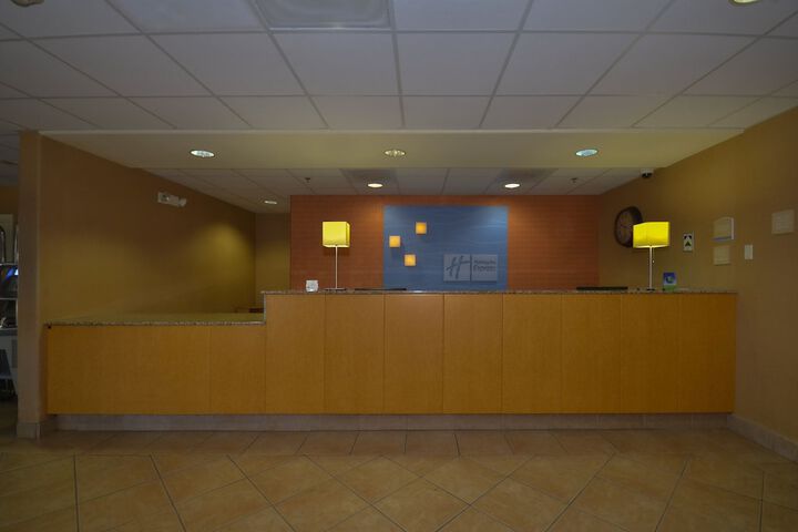 Hotel Interior 17 of 40