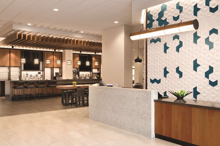 Hyatt Place Chicago / OHare Airport