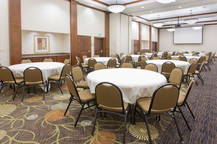 Staybridge Suites Everett-Paine Field by IHG