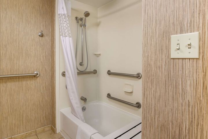 Hampton Inn Champaign / Urbana