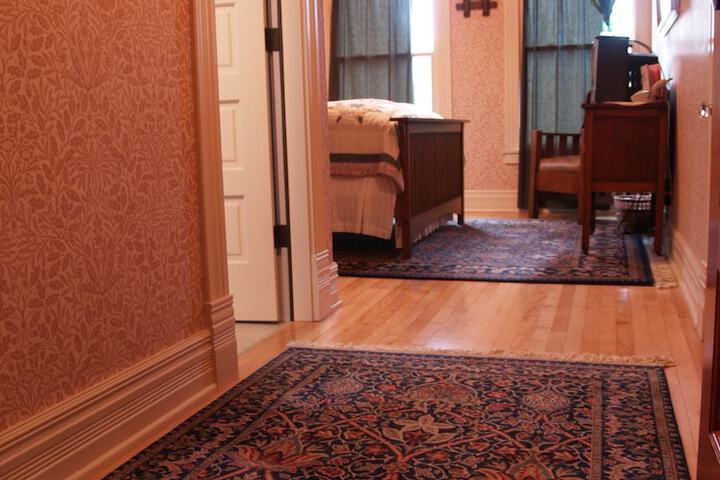 Room 15 of 46