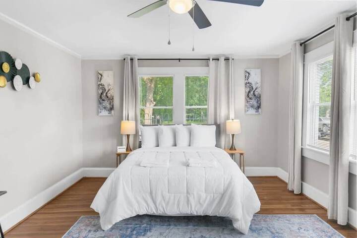 52nd Ensley Chic