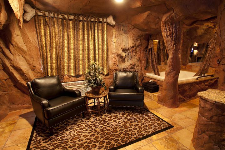 Room 45 of 62
