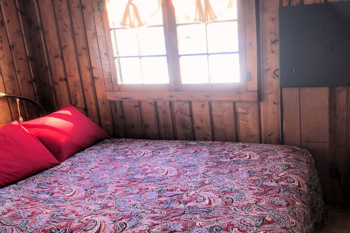 Room 46 of 152
