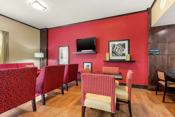 Room 14 of 30