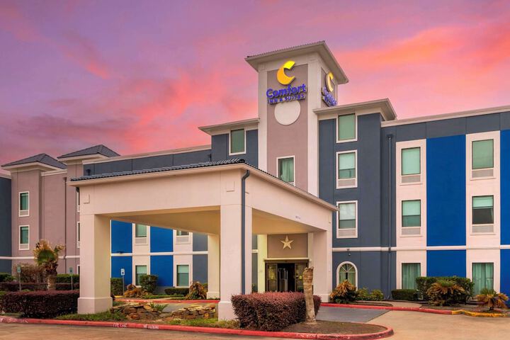 Hotel 2 of 45