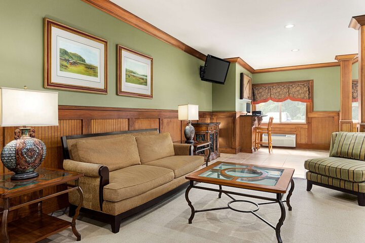 Hotel Interior 12 of 51