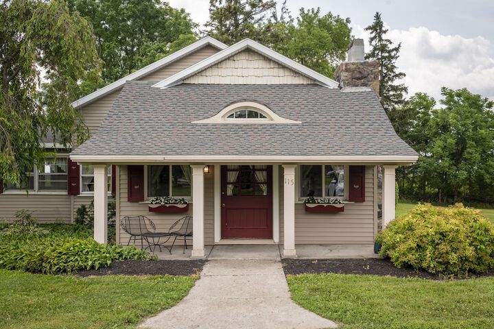 White Springs Manor a Belhurst Property