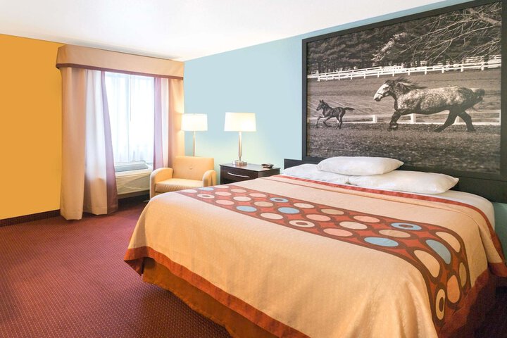 Super 8 by Wyndham Richmond