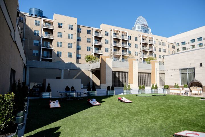 AC Hotel by Marriott Cincinnati at the Banks