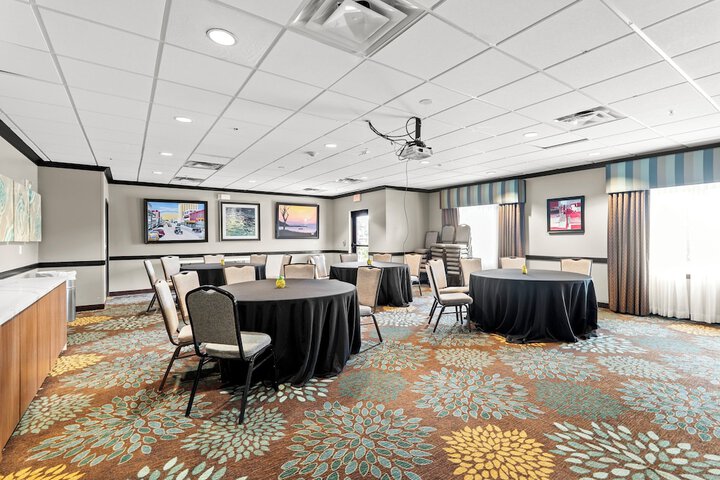 Staybridge Suites Houston-Nasa / Clear Lake by IHG