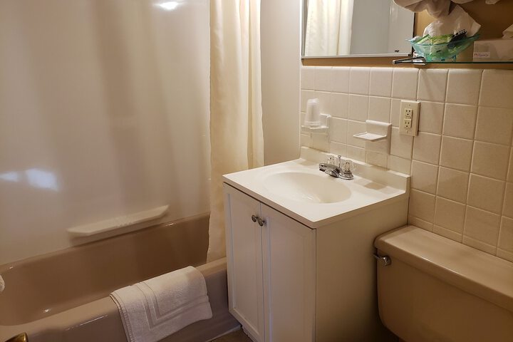 Room 21 of 35