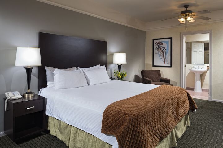 Room 21 of 25