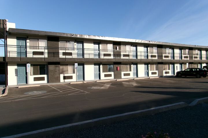 Hotel 17 of 89