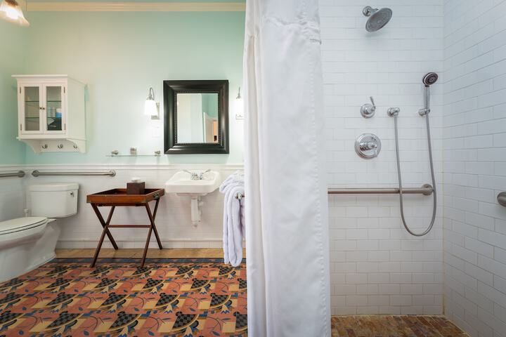 Southernmost House - Adult Exclusive