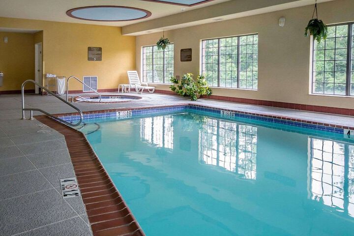 Pool 7 of 83