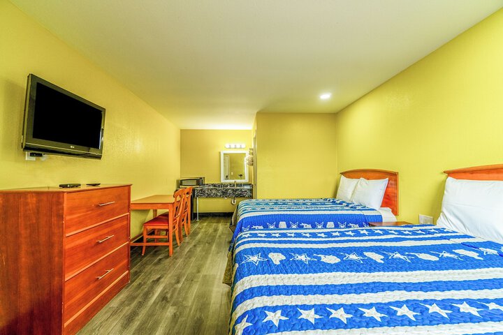Regency Inn by OYO Rockdale TX