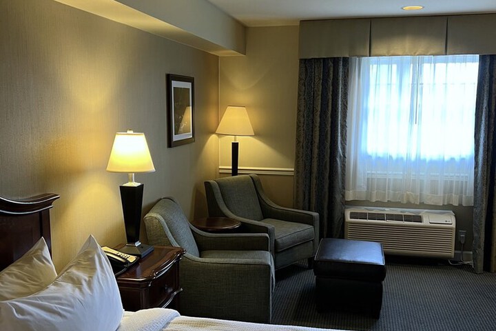 Room 20 of 36