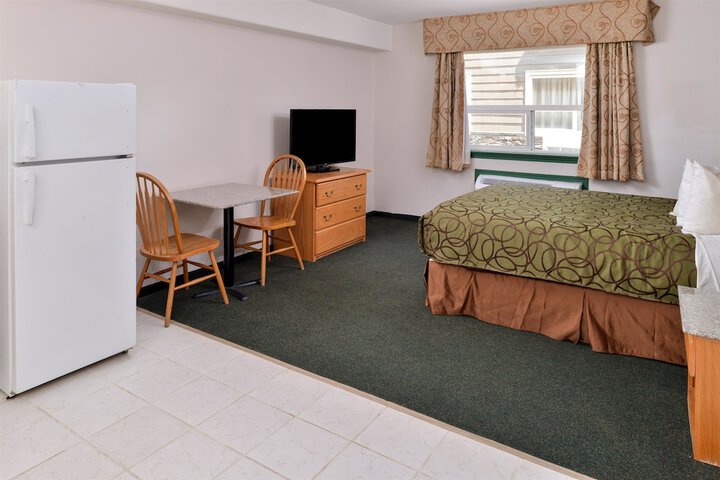 Room 20 of 39