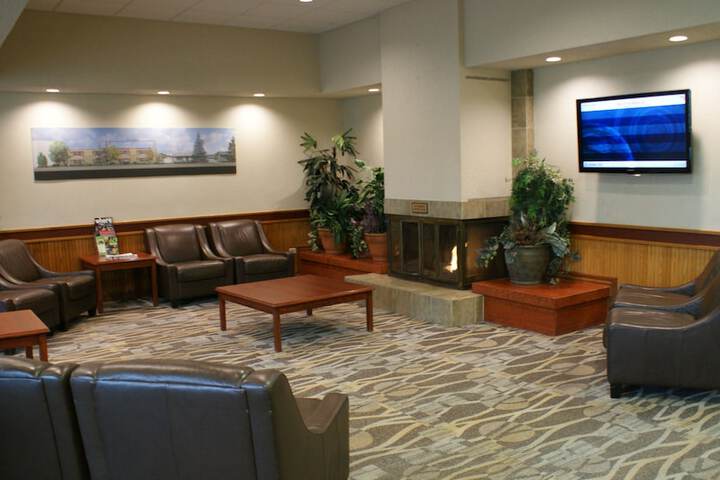 Hotel Interior 8 of 71