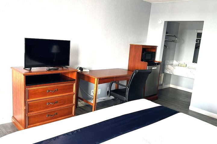 Room 18 of 20