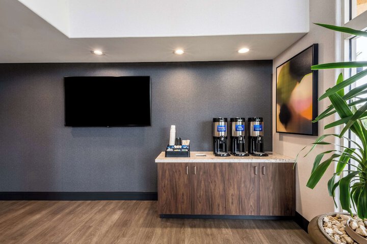 Best Western Inn & Suites Lemoore