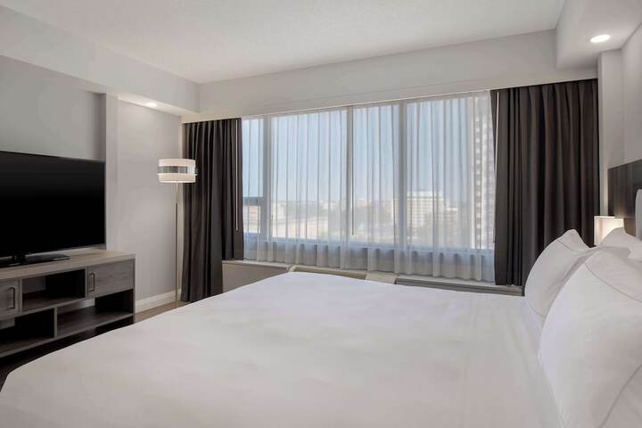 DoubleTree by Hilton Hotel London Ontario