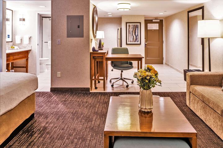 Room 36 of 85