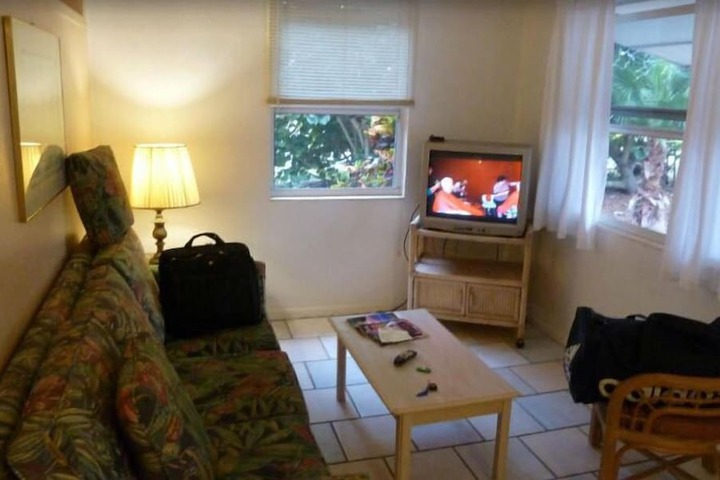 Room 30 of 37